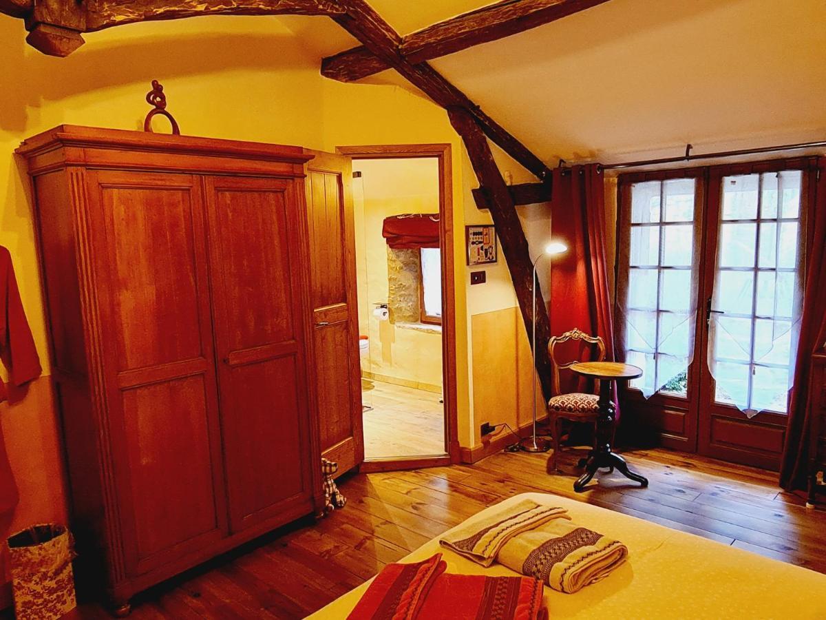 Ferme De Tayac - Charme Avec Pool Les Eyzies Exterior foto